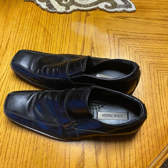 Steve Madden dress shoes - Picture 1 of 3